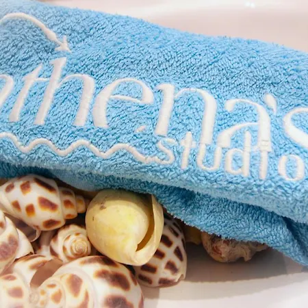 Apartment Athena's *