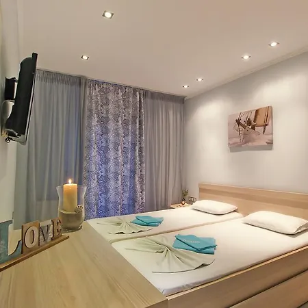 Appartement Athena's *